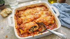 Cannellonis bœuf, ricotta et épinards — gratinés au parmesan avec sauce tomate maison