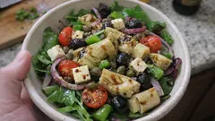 Salade d’artichauts et cœurs de palmier à la feta : fraîche, croquante, prête en 15 minutes